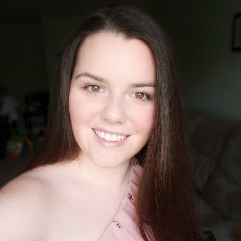 Meet your Posher, Dana